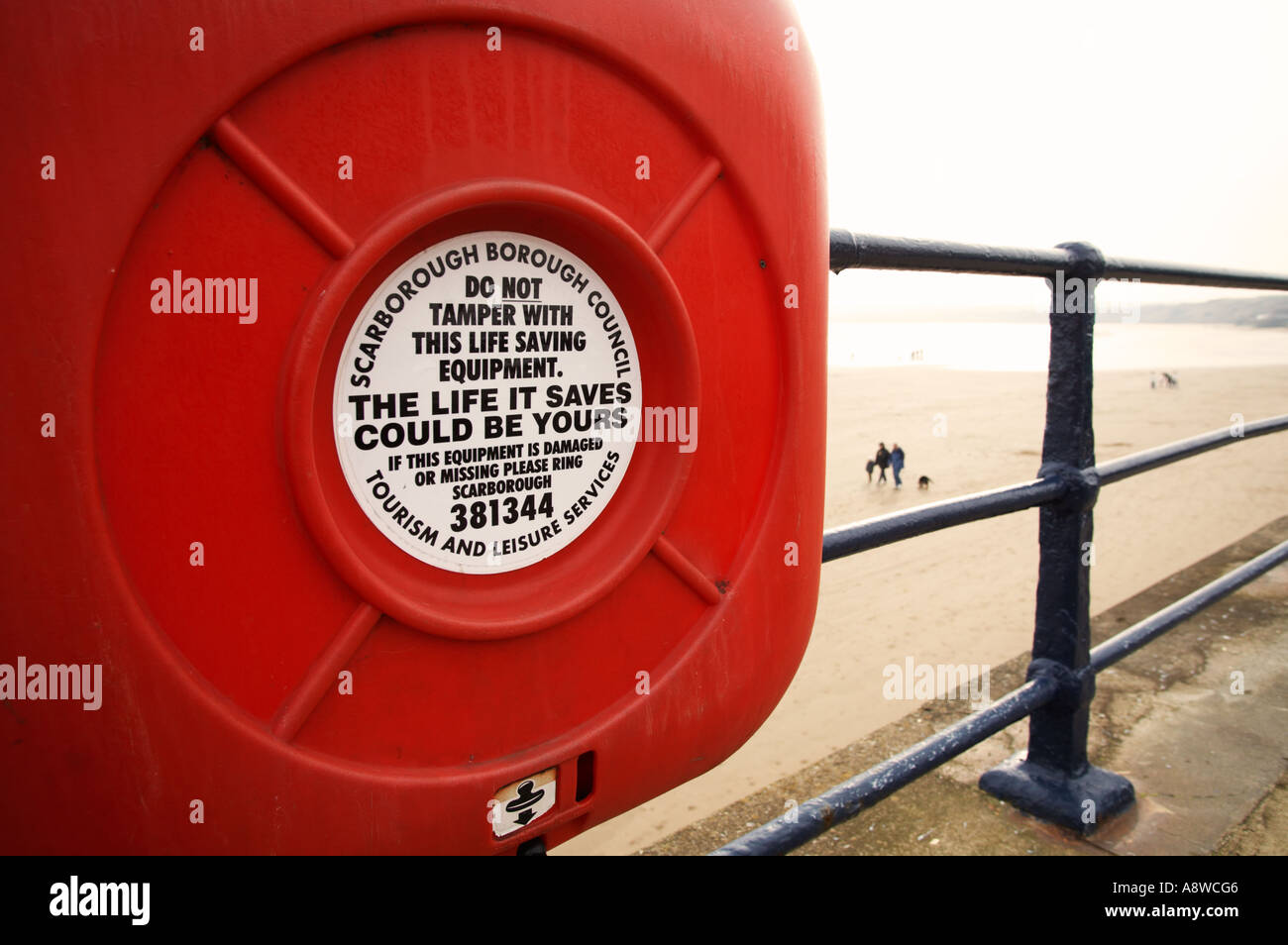 La vita di alloggiamento della cinghia sul lungomare a Filey, North Yorkshire, Regno Unito Foto Stock