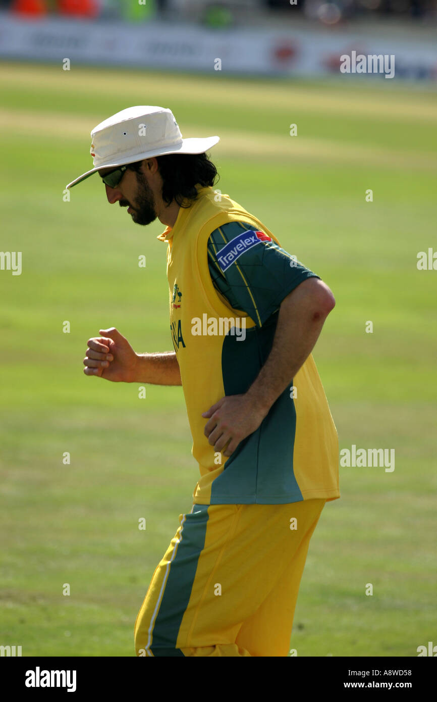 Jason Gillespie Australia / Nuova Zelanda ICC campioni Trofeo 16 Settembre 2004 Foto Stock