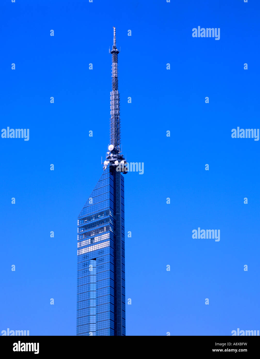 Torre di Fukuoka, Momochi Seaside Park, 234 metri di altezza, la più alta torre di mare del Giappone Foto Stock