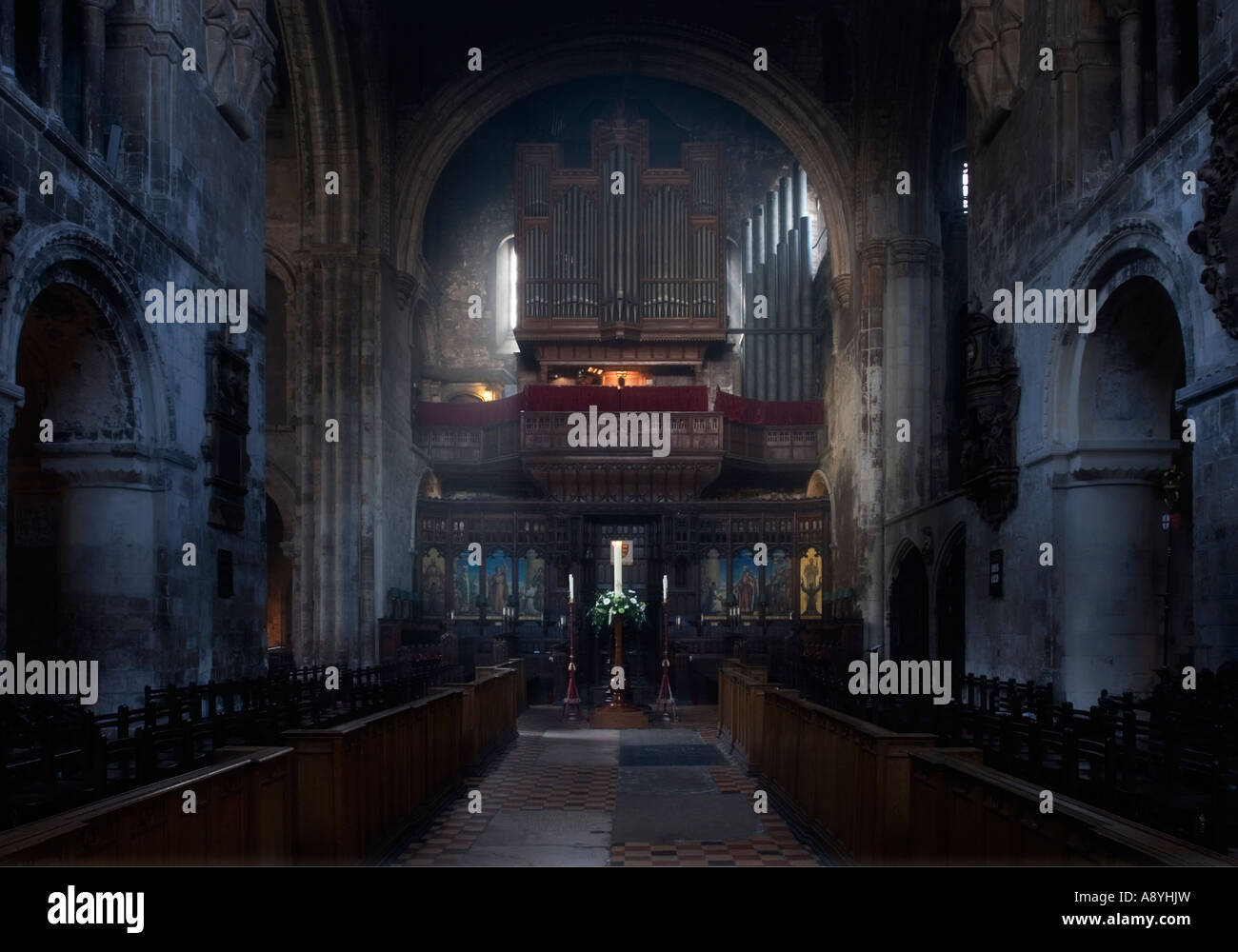 San Bartolomeo la grande navata della chiesa organ Londra Foto Stock