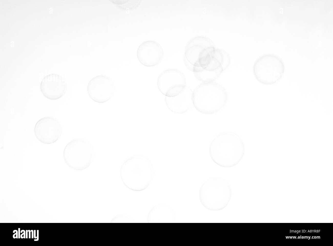 Bolla di sapone bolle soffiare bolle idea idee tensione superficiale fisica Foto Stock