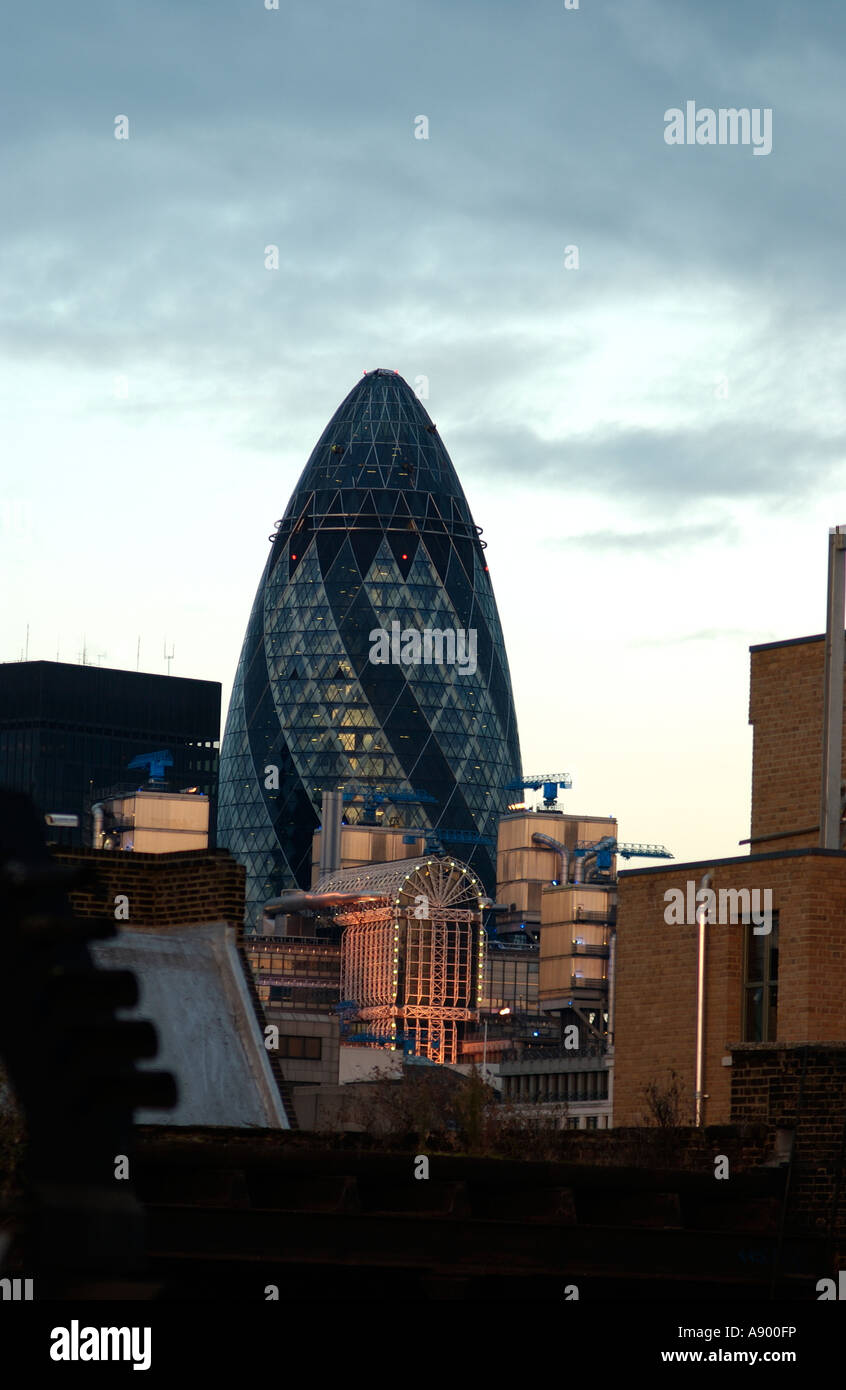 Il Gherkin, 30 St. Mary's Ax Foto Stock