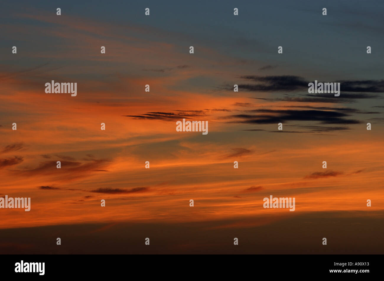 Un Cielo di tramonto con le nuvole Foto Stock