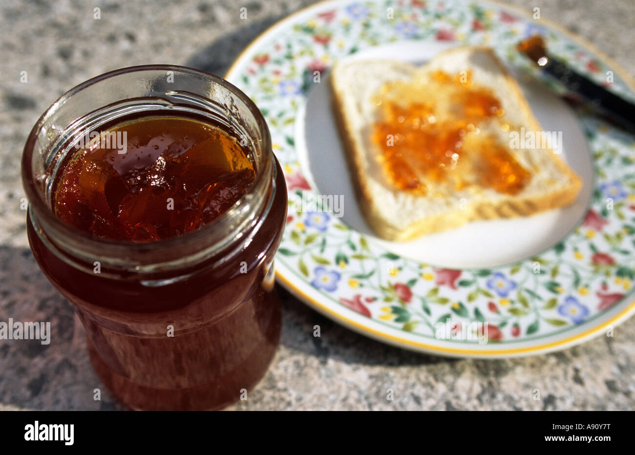 In casa apple organico e confettura di mele cotogne Foto Stock