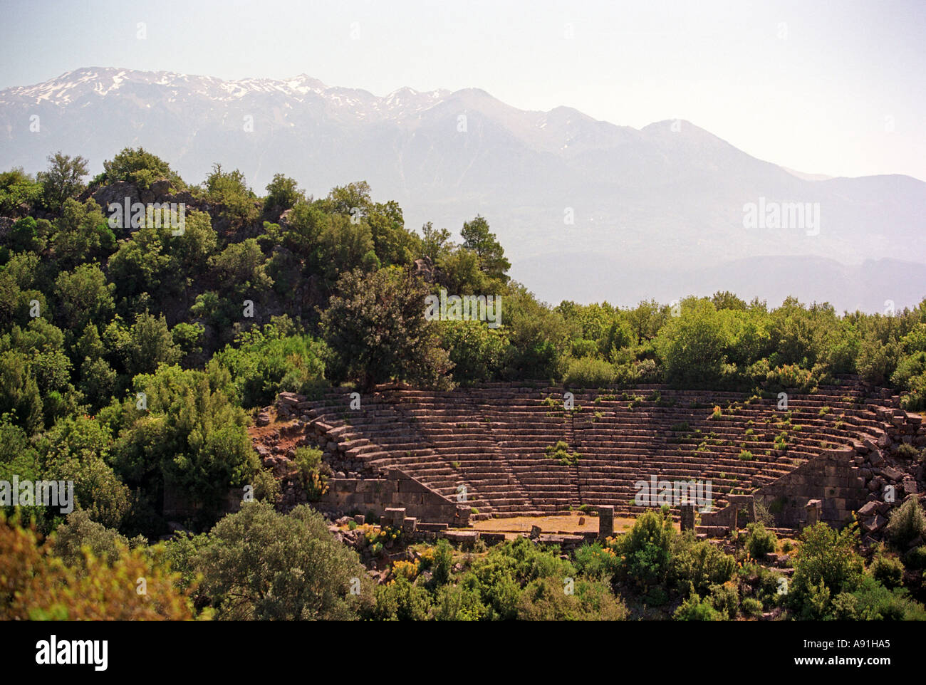 Anfiteatro di colline a Pinara in Turchia Foto Stock