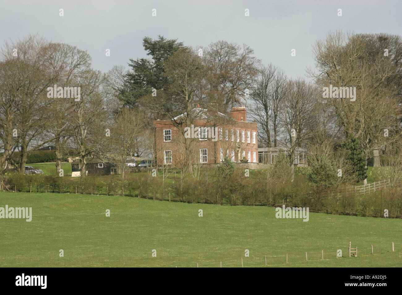 Sant y nyll casa in St Brides Super Ely Cardiff Galles del Sud GB UK 2006 Foto Stock