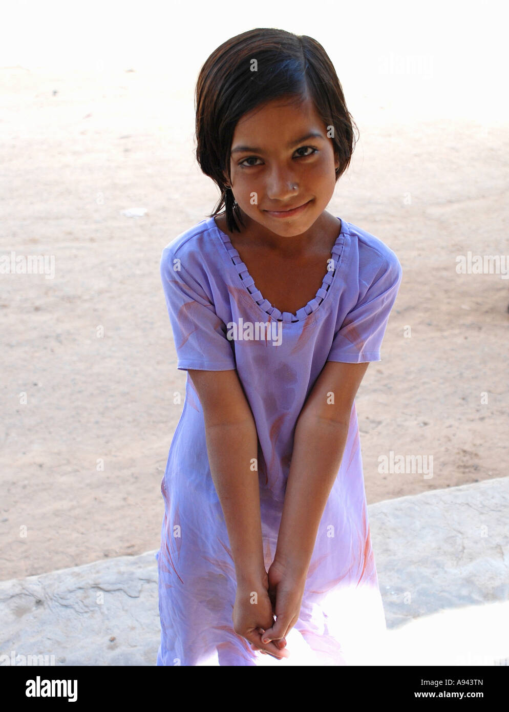 Felice giovane ragazza indiana Foto Stock