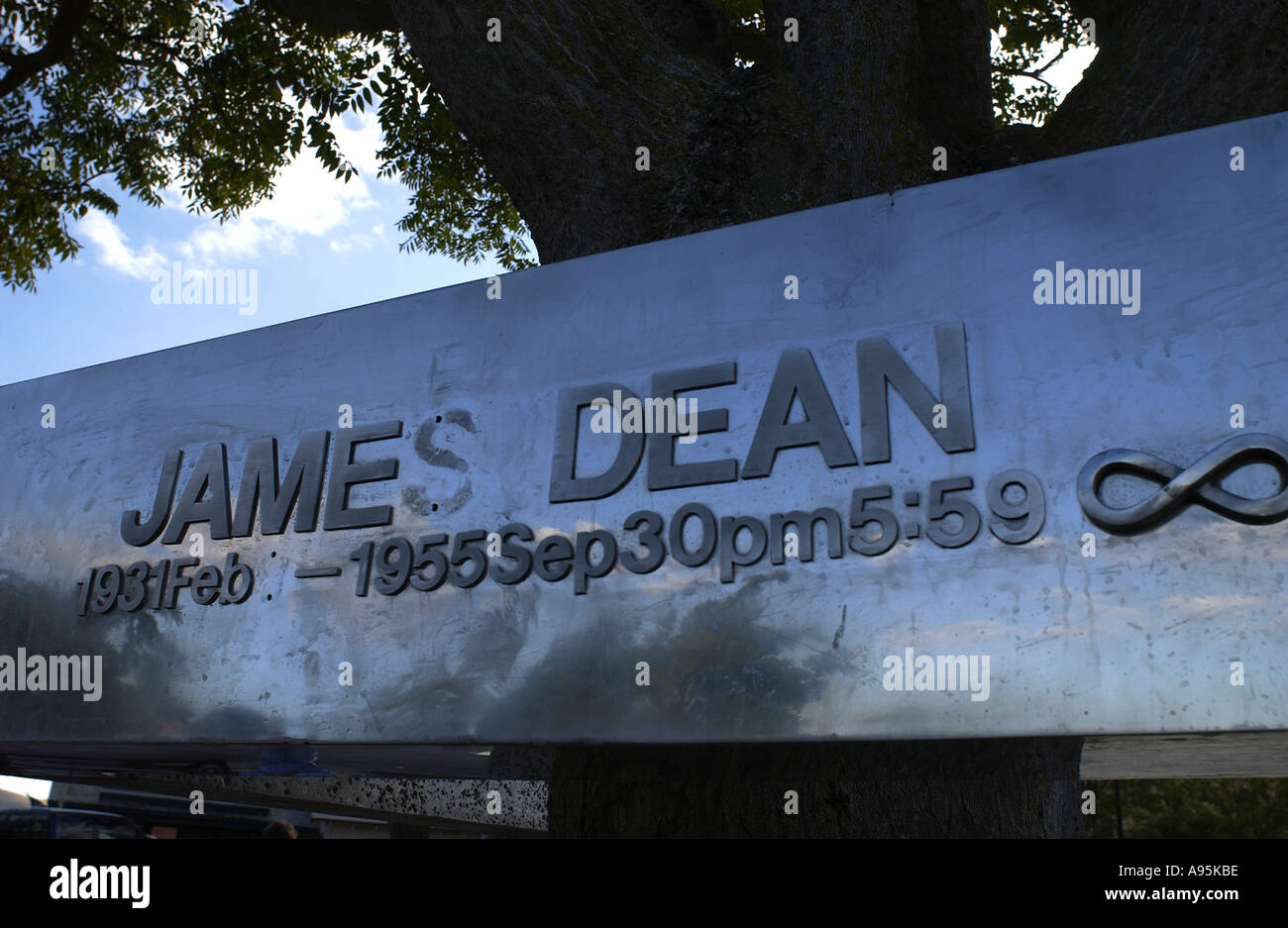 James Dean Memorial sul percorso 41 a Cholame California Foto Stock