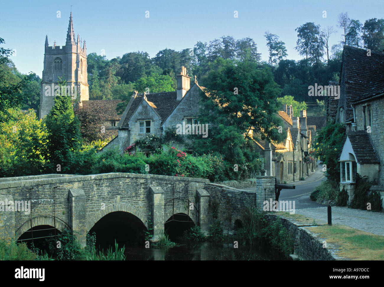 Castle Combe Cotswolds Inghilterra Foto Stock
