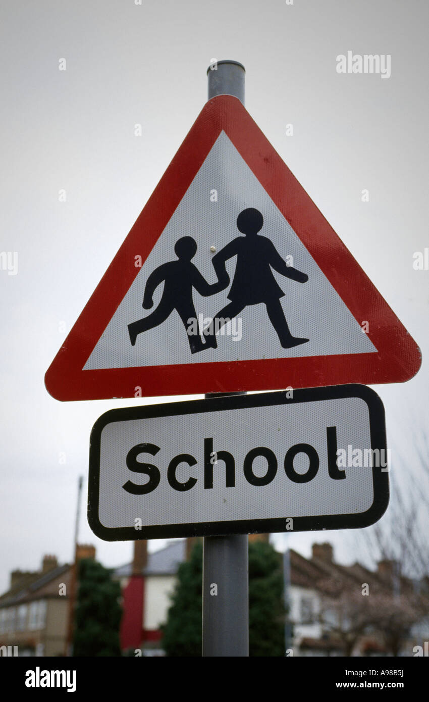 Scuola di un cartello stradale per avvisare gli automobilisti, 2007 Foto Stock