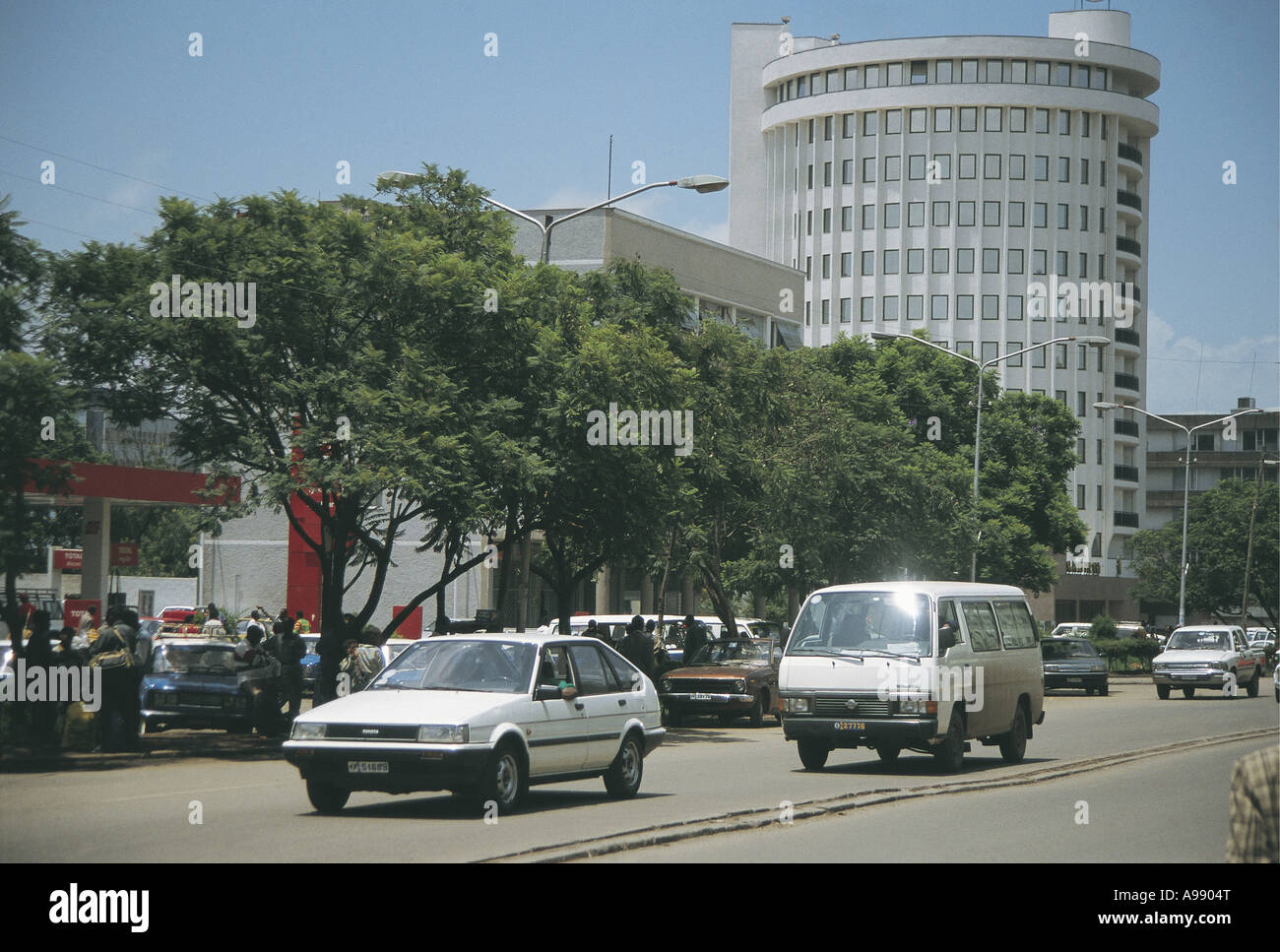 Churchill la strada principale che attraversa ad Addis Abeba in Etiopia Foto Stock
