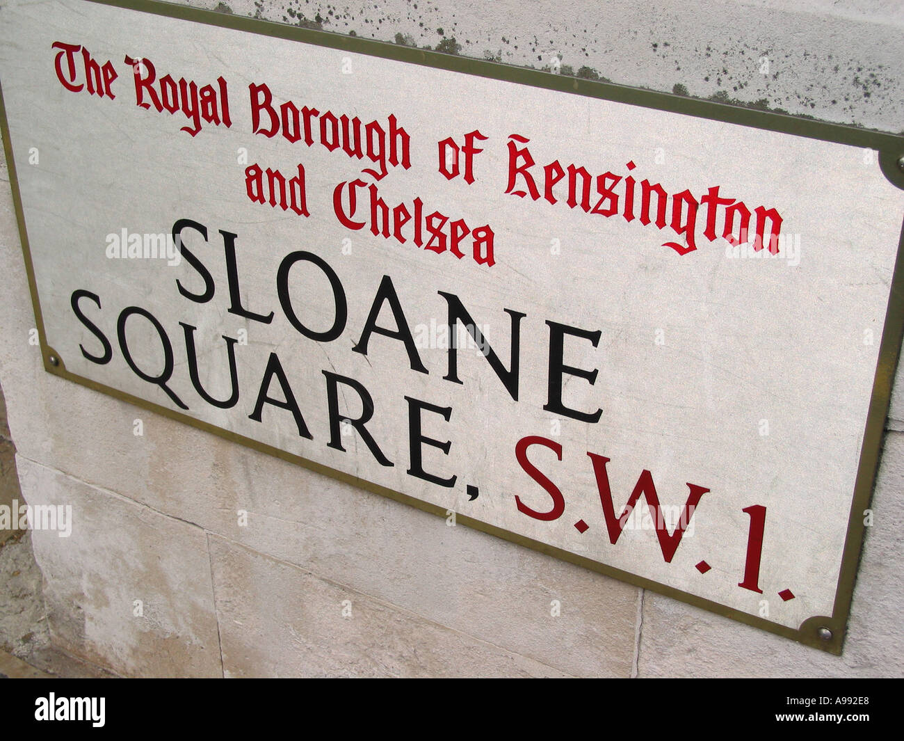 Sloane Square, area di shopping di lusso e di alta moda, Royal Borough of Kensington and Chelsea nel sud di Londra, SW1, Inghilterra, Regno Unito Foto Stock