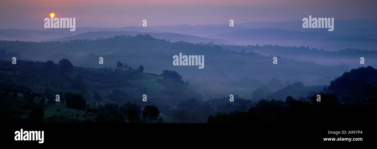 Alba toscana da Barberino Val d Elsa Chianti Italia Foto Stock