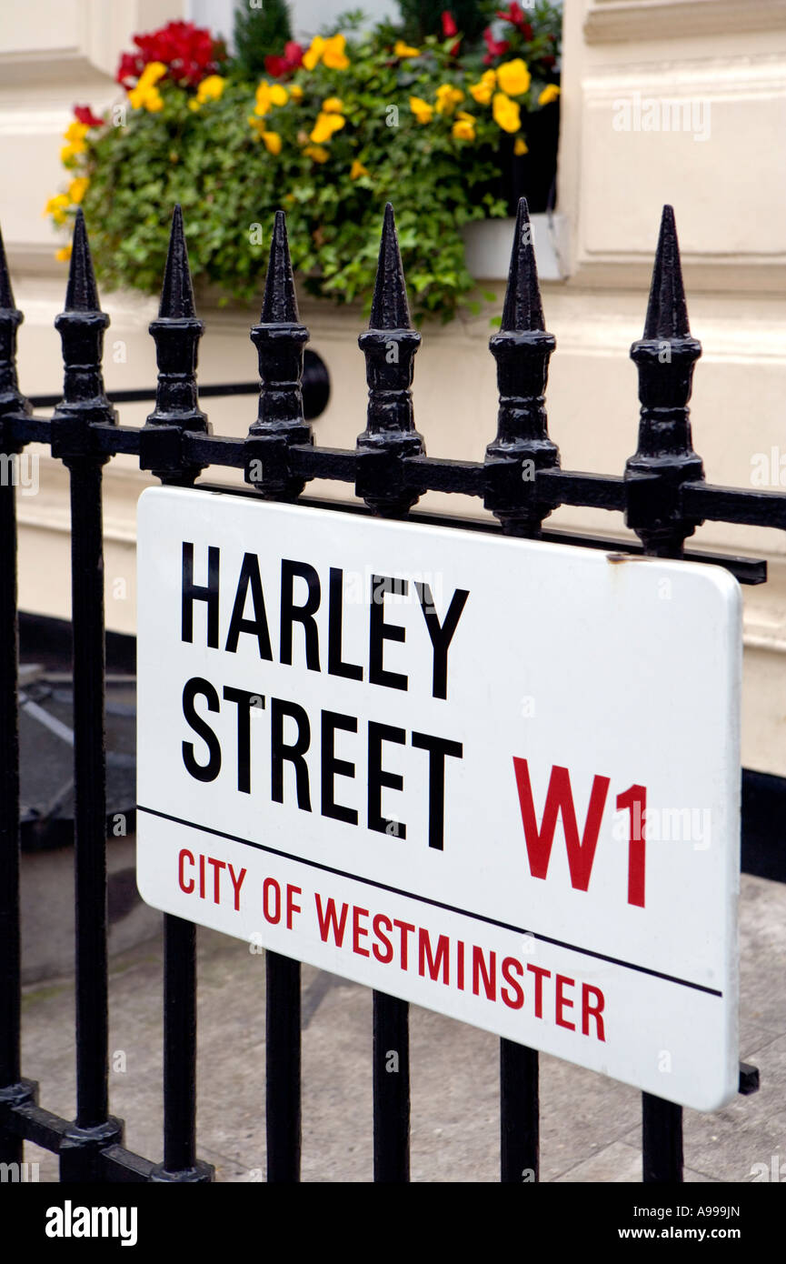 Per la famosa Harley Street, Londra Foto Stock