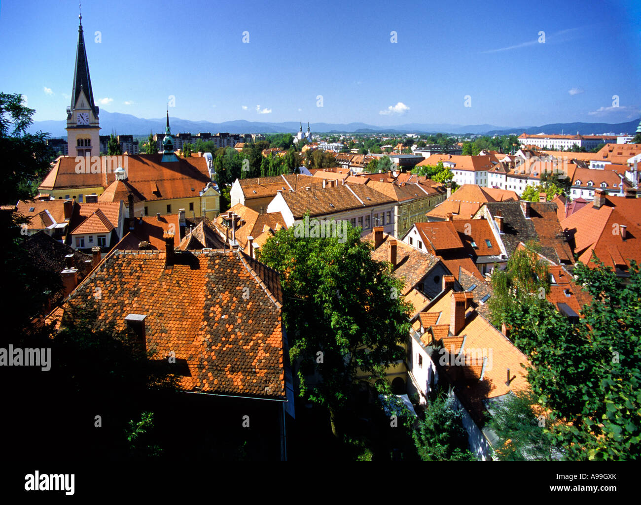Tetti di Lubiana - Una vista dalla strada del castello - Slovenia - Europa Foto Stock