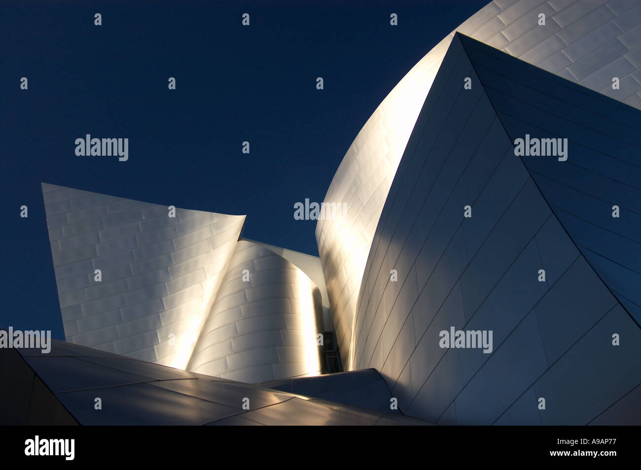 Walt Disney Concert Hall 1987 2003 da Frank Gehry a Los Angeles Stati Uniti d'America Foto Stock