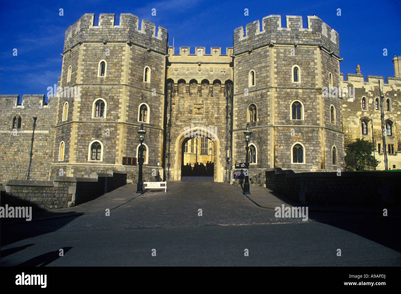 HENRY VII GATEWAY WINDSOR CASTLE WINDSOR BERKSHIRE INGHILTERRA REGNO UNITO Foto Stock