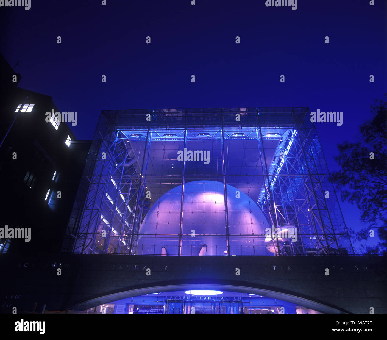 HAYDEN PLANETARIUM ROSE CENTER (©JAMES STEWART POLSHEK 2000) AMERICAN MUSEUM OF NATURAL HISTORY MANHATTAN NEW YORK CITY USA Foto Stock