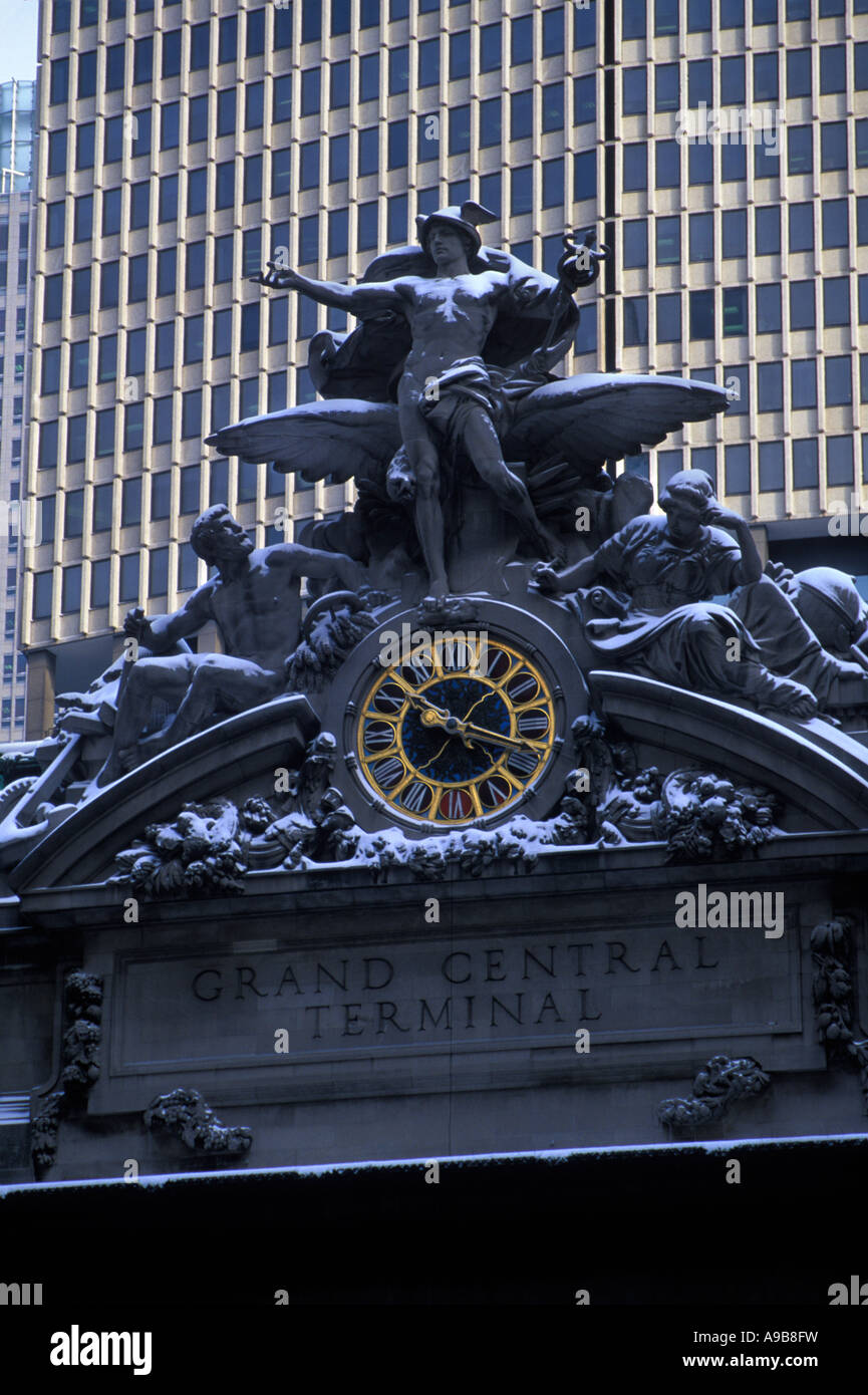 Statua di Mercurio (©JULES COUTAN 1914) Grand Central Terminal MANHATTAN NEW YORK CITY USA Foto Stock