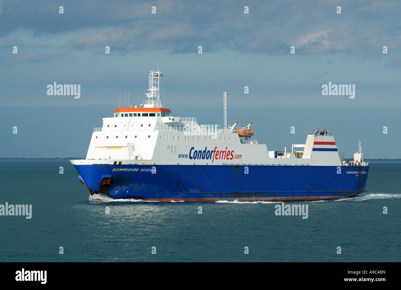 Commodore Goodwill traghetto roro Condor Ferries la flotta Solent England Regno Unito Foto Stock