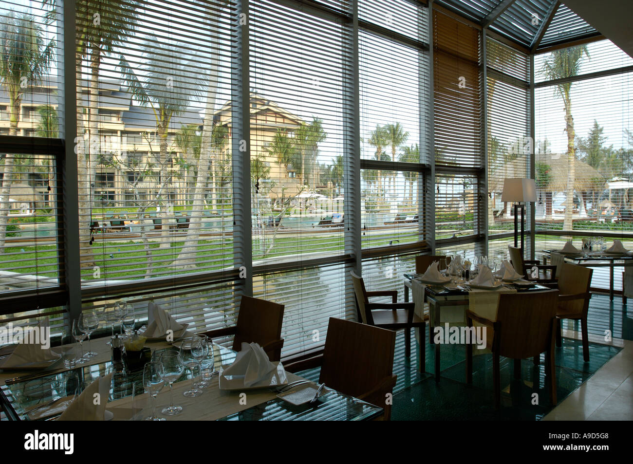Un ristorante in hotel Hilton Sanya Resort and Spa 31 Mar 2006 Foto Stock
