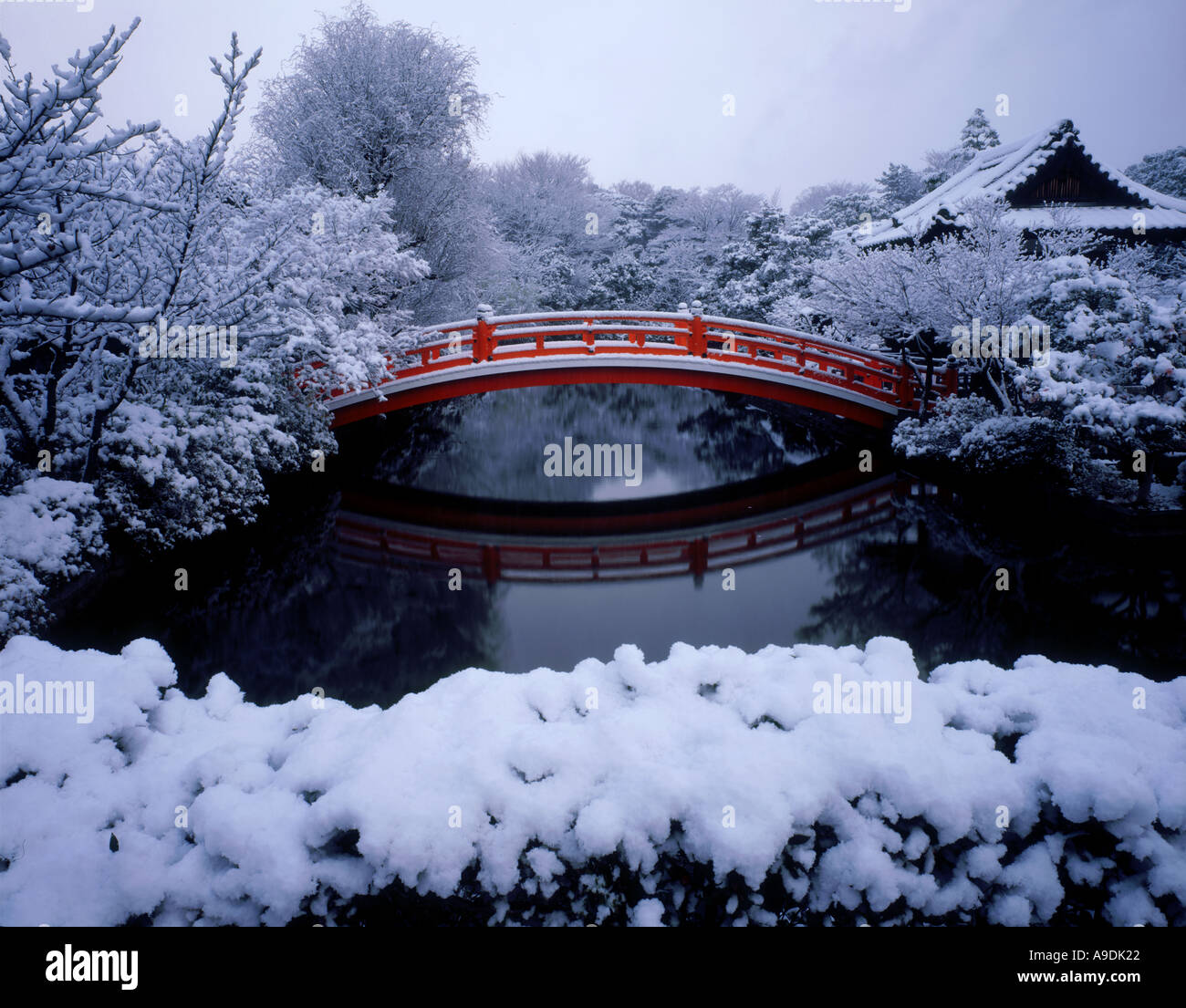 Shinsen en giardino nella neve Giappone Kyoto Foto Stock