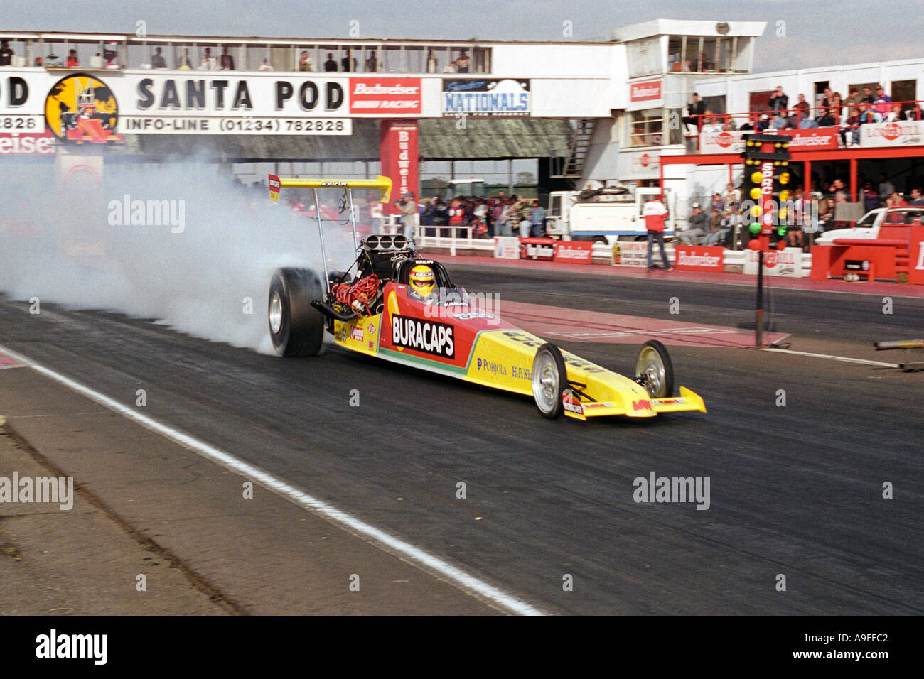 Alcool superiore drag racing car a santa pod raceway Inghilterra Foto Stock