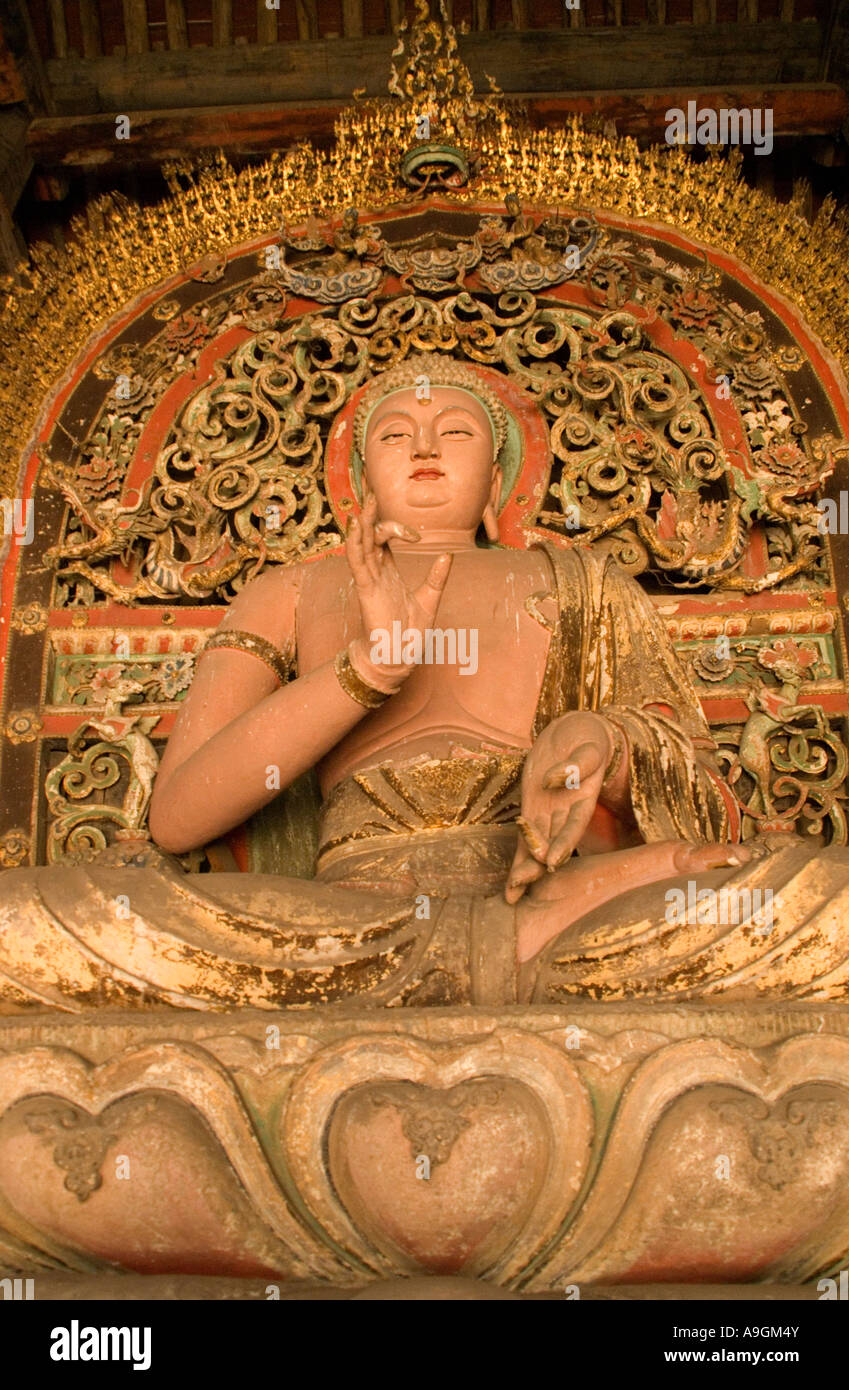 Buddha Sakyamuni nel monastero di Shuanglin vicino a Pingyao, Shanxi Foto Stock