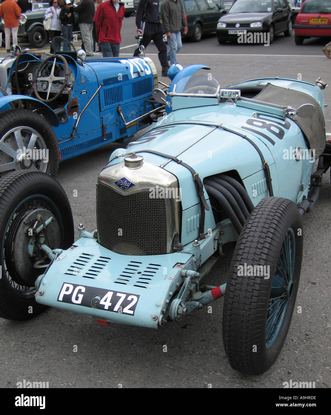 Riley Open Tourer Auto Racing ad Oulton Park Cheshire Foto Stock