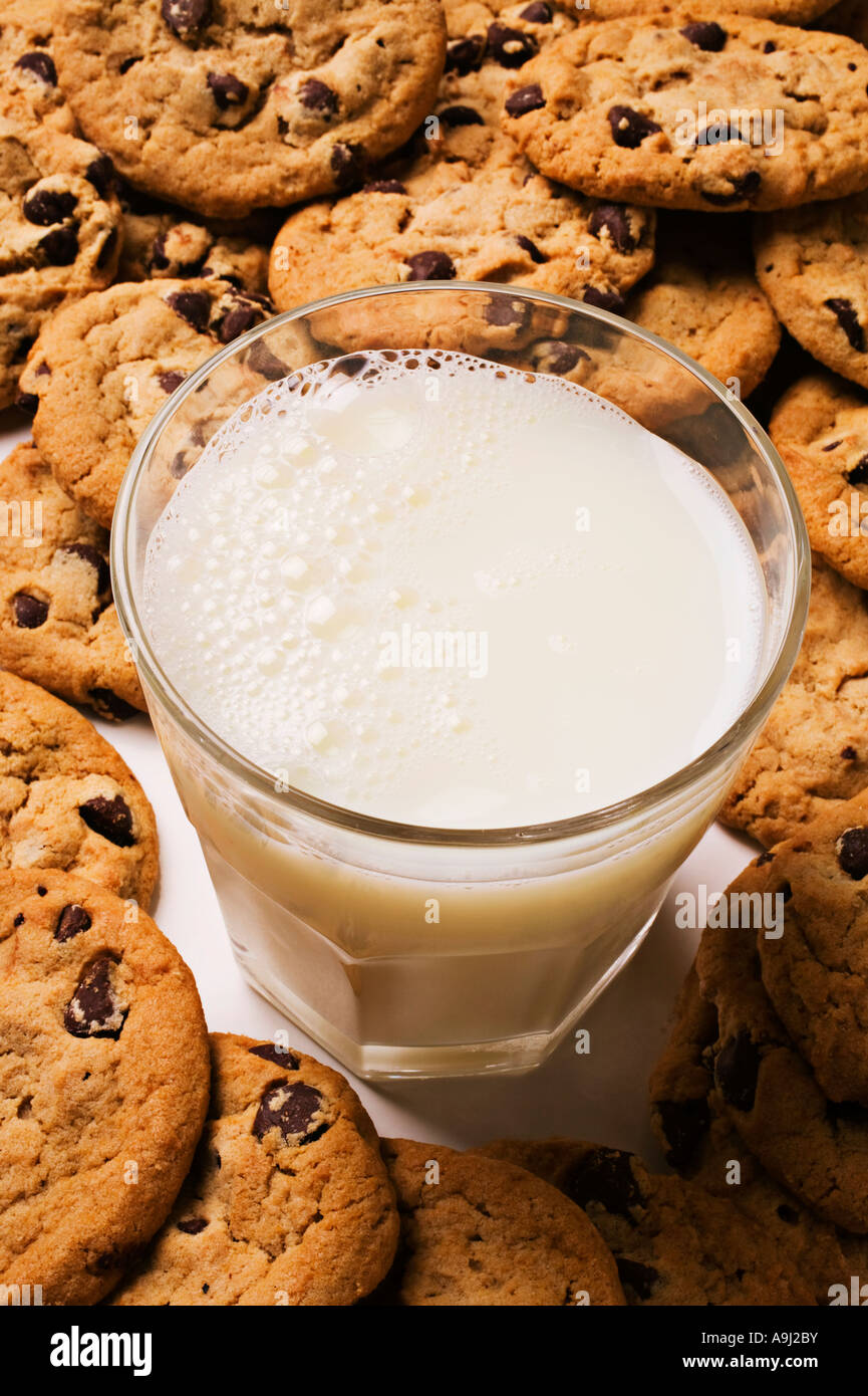 I biscotti al cioccolato e latte Foto Stock
