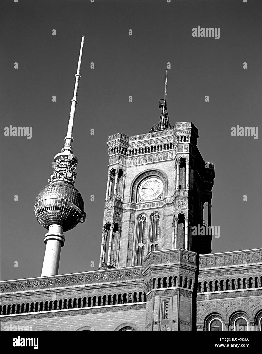 Berlin Mitte Red town hall Rotes Rathaus Alex TV Tower Foto Stock