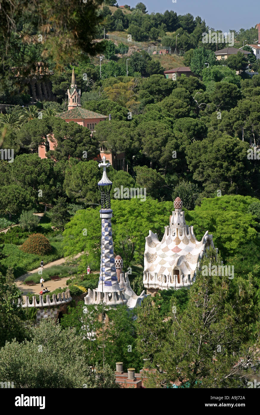 Barcellona Parc Güell di Gaudi architecture facchini lodge e ingresso dell'edificio Foto Stock