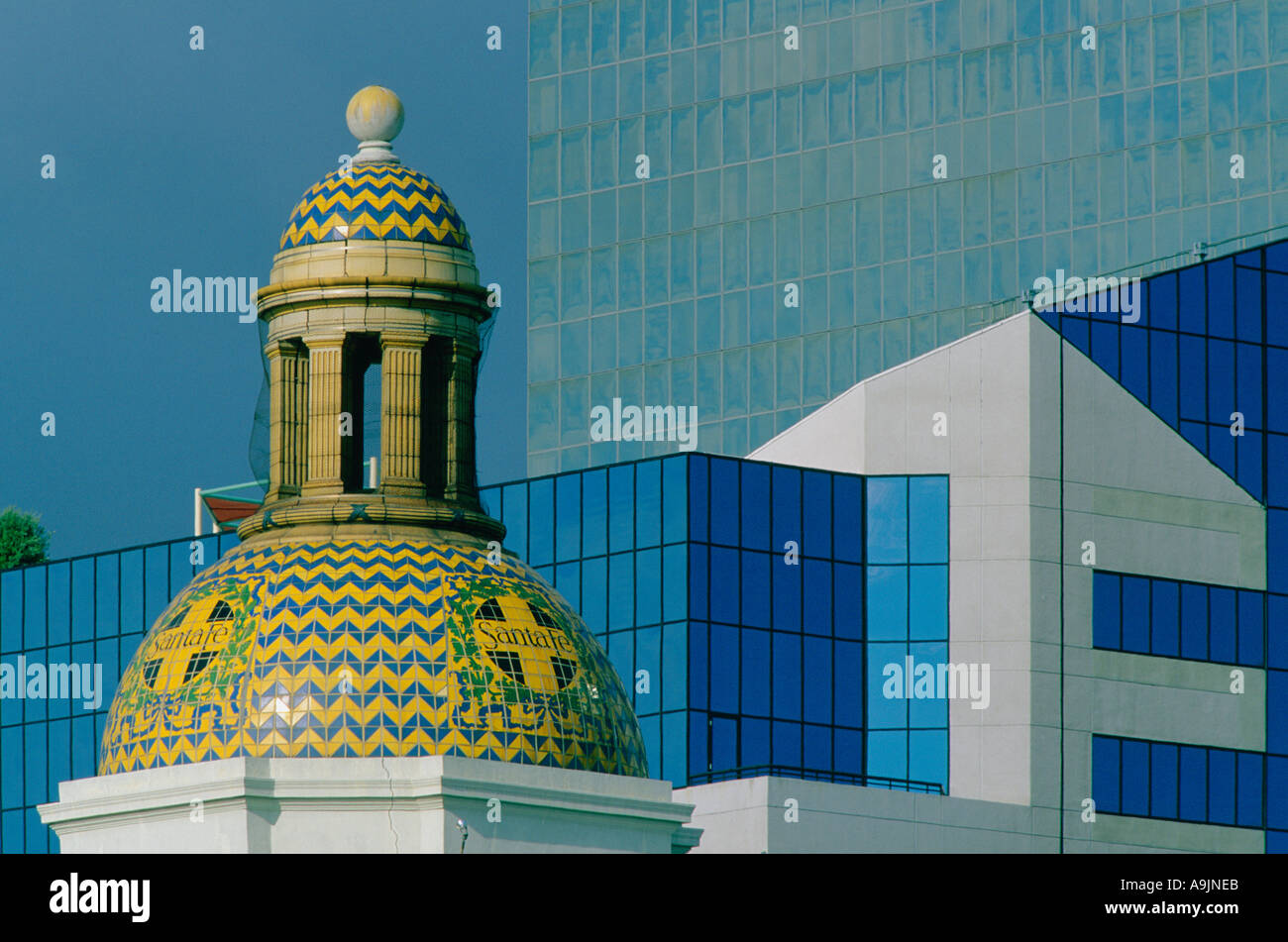 Cupola della storica di Santa Fe stazione ferroviaria nel centro cittadino di San Diego Foto Stock