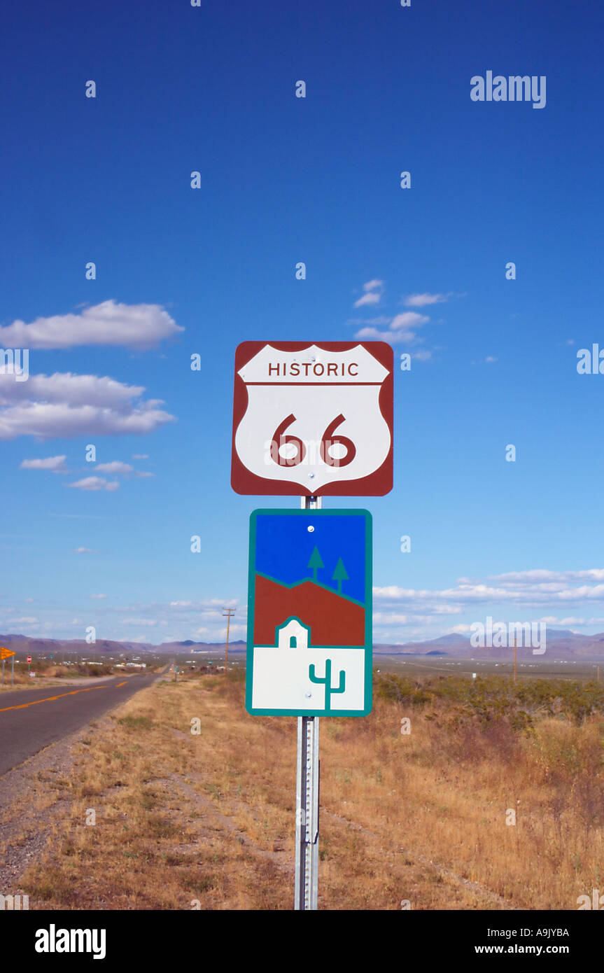 La storica Route 66 Cartello stradale USA Foto Stock
