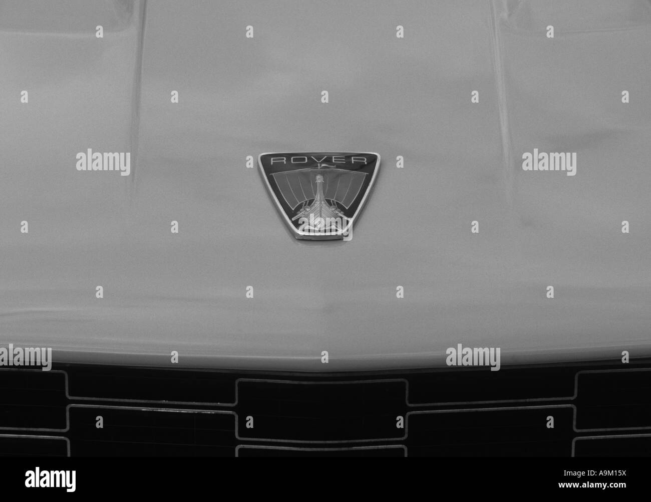 Rover 3500. P6. Inglese Il costruttore di auto 1904. Rover auto auto badge marque British maker motif Foto Stock