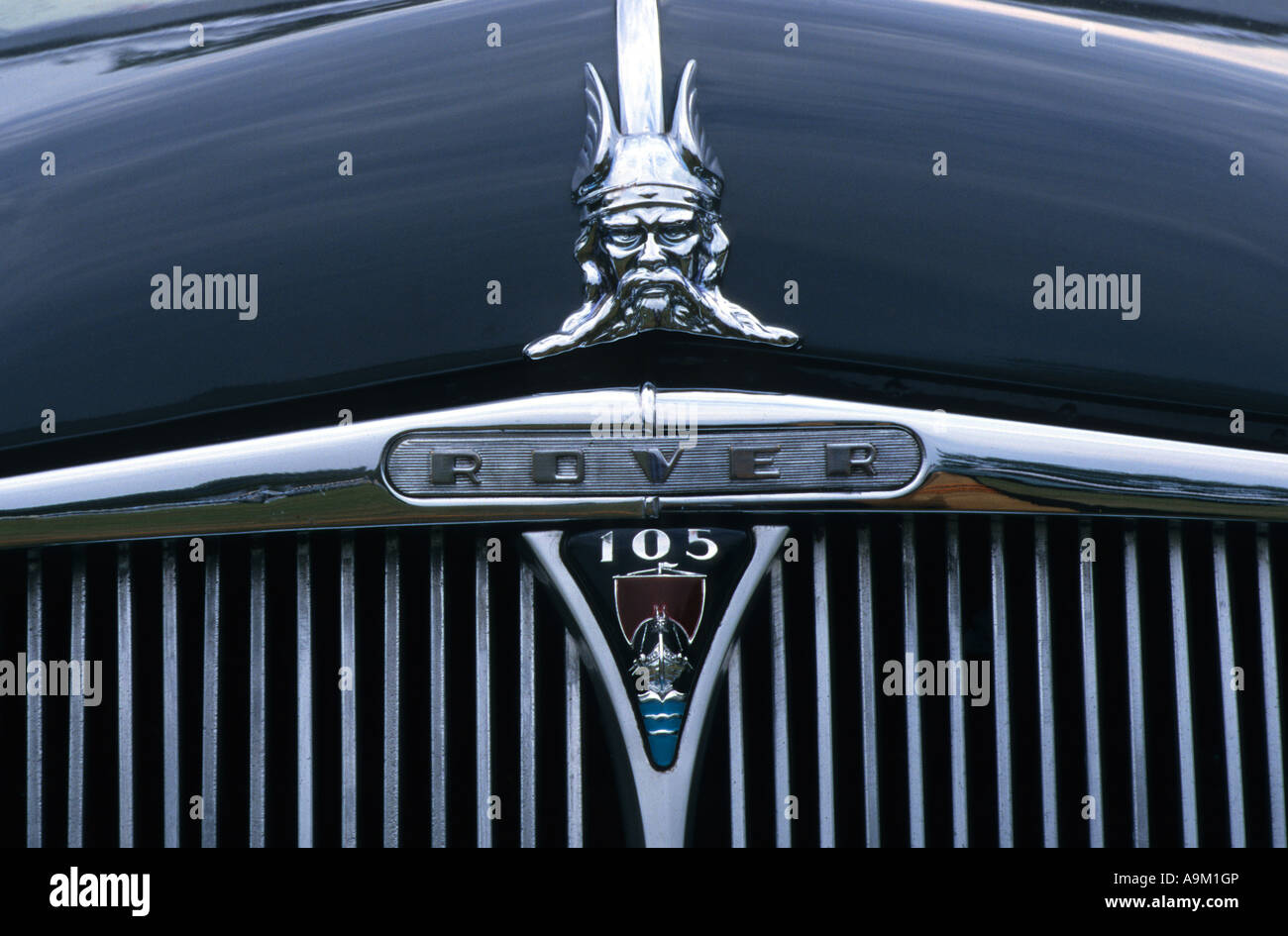 Rover 105 P4. Inglese Il costruttore di auto 1904. Rover auto auto badge marque British maker motif Foto Stock