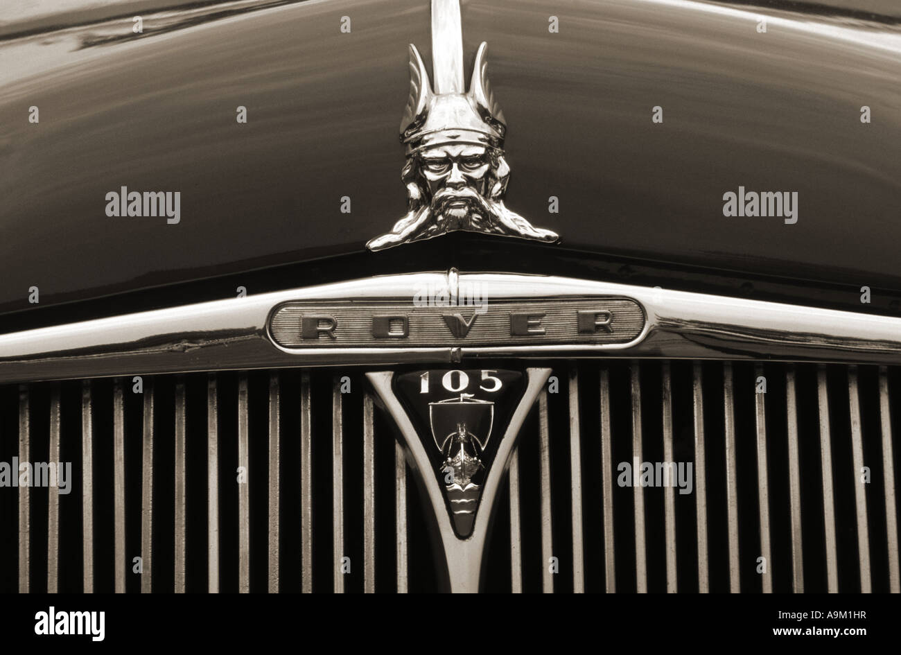 Rover 105 P4. Inglese Il costruttore di auto 1904. Rover auto auto badge marque British maker motif Foto Stock