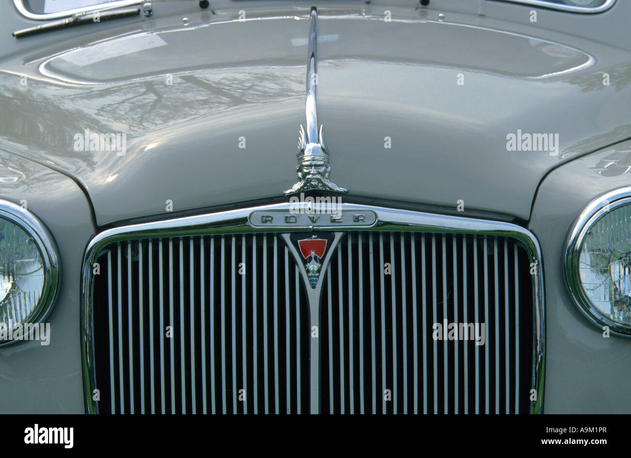 Rover 95 P4. Inglese Il costruttore di auto 1904. Rover auto auto badge marque British maker motif Foto Stock