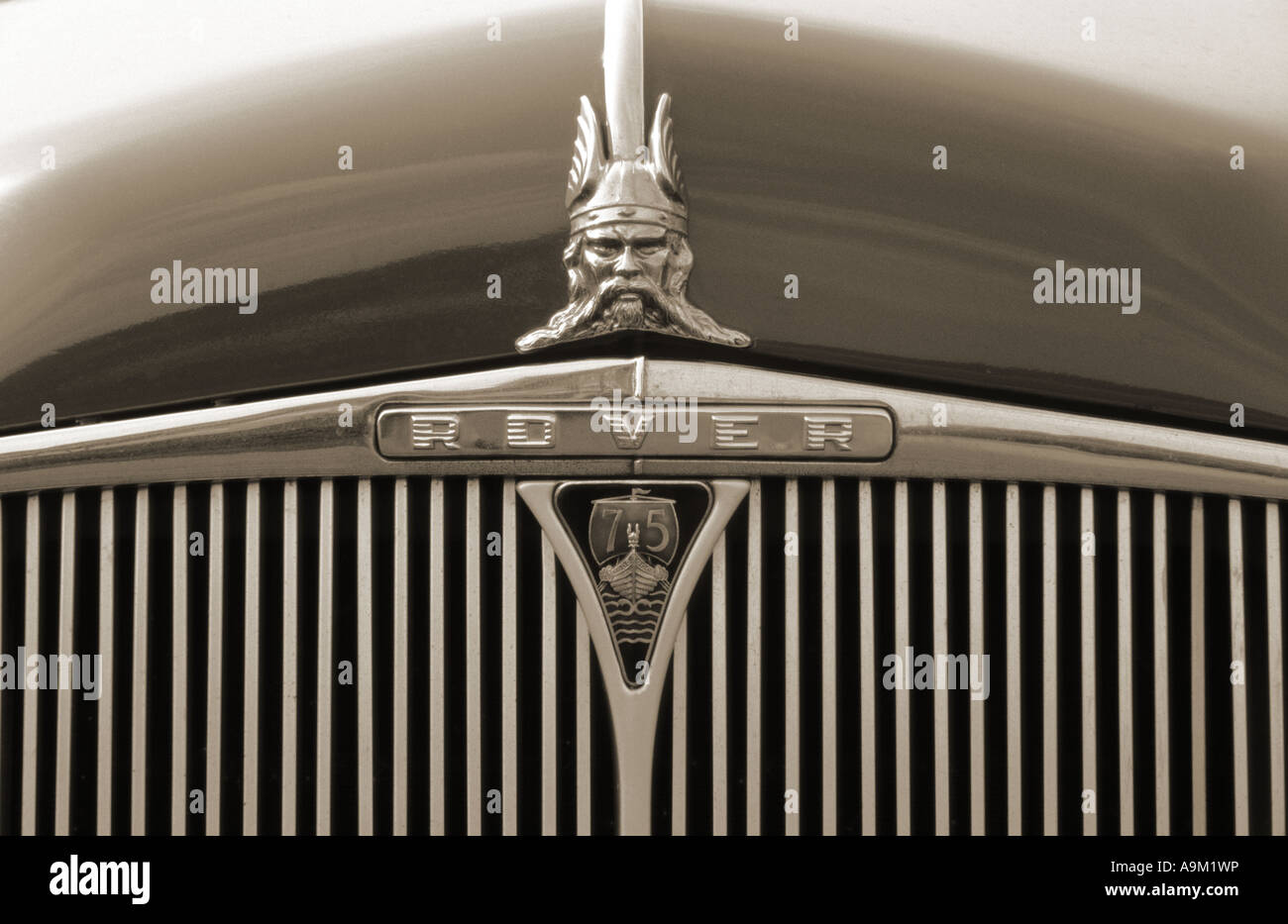 Rover 75 P4. Inglese Il costruttore di auto 1904. Rover auto auto badge marque British maker motif Foto Stock