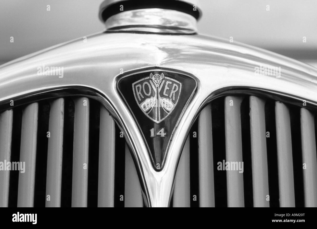 Rover 14 del 1935. Inglese Il costruttore di auto 1904. Rover auto auto badge marque British maker motif Foto Stock