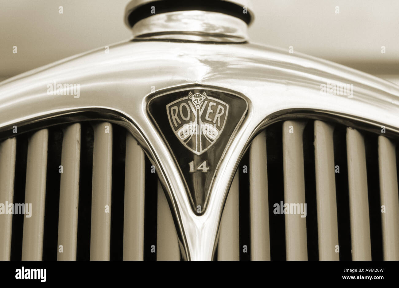 Rover 14 del 1935. Inglese Il costruttore di auto 1904. Rover auto auto badge marque British maker motif Foto Stock