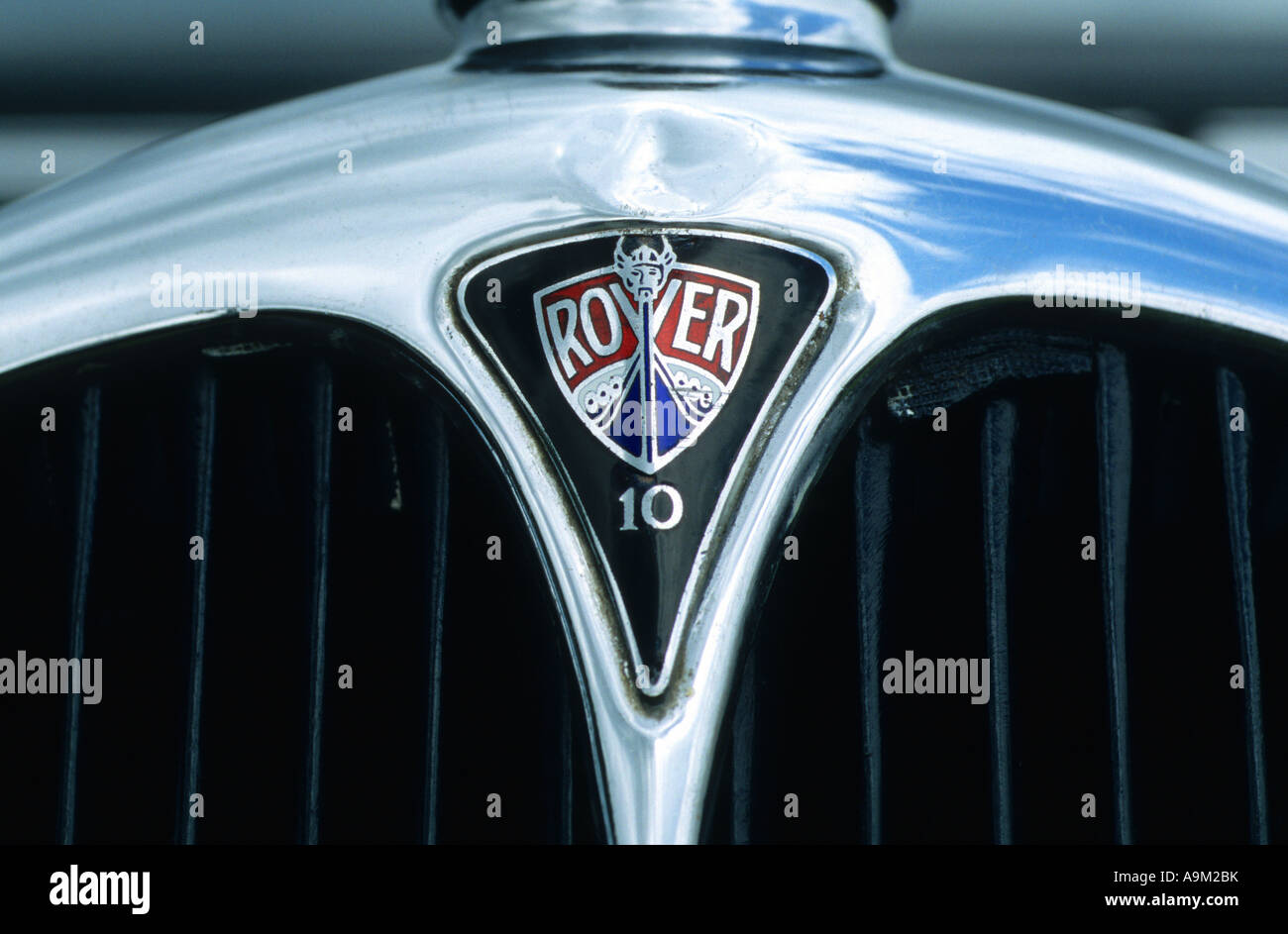 Rover 10 del 1934. Inglese Il costruttore di auto 1904. Rover auto auto badge marque British maker motif Foto Stock