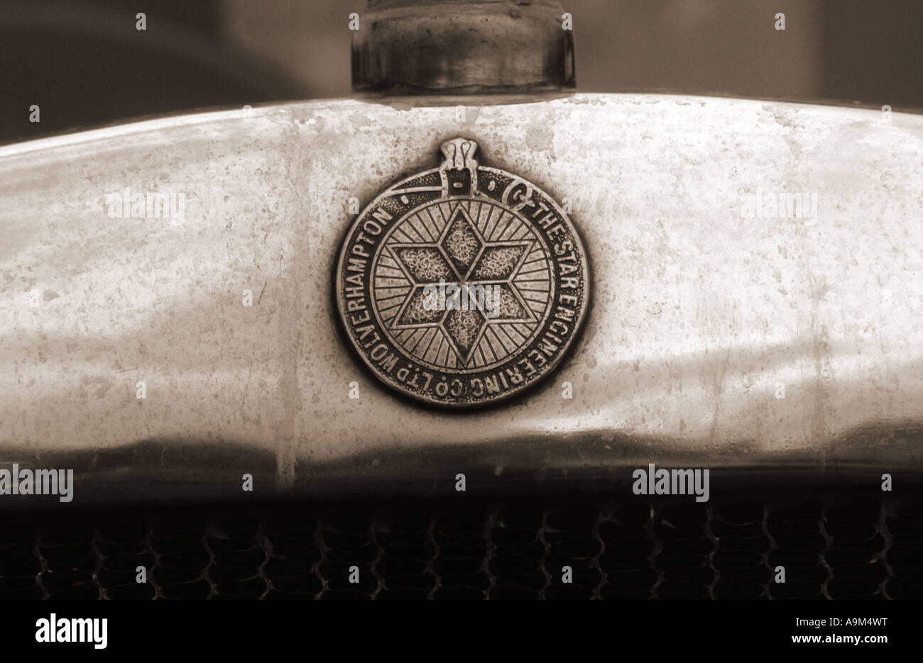 Star car badge. Inglese Il costruttore di auto 1898 al 1932. Star car auto badge marque British maker motif Foto Stock