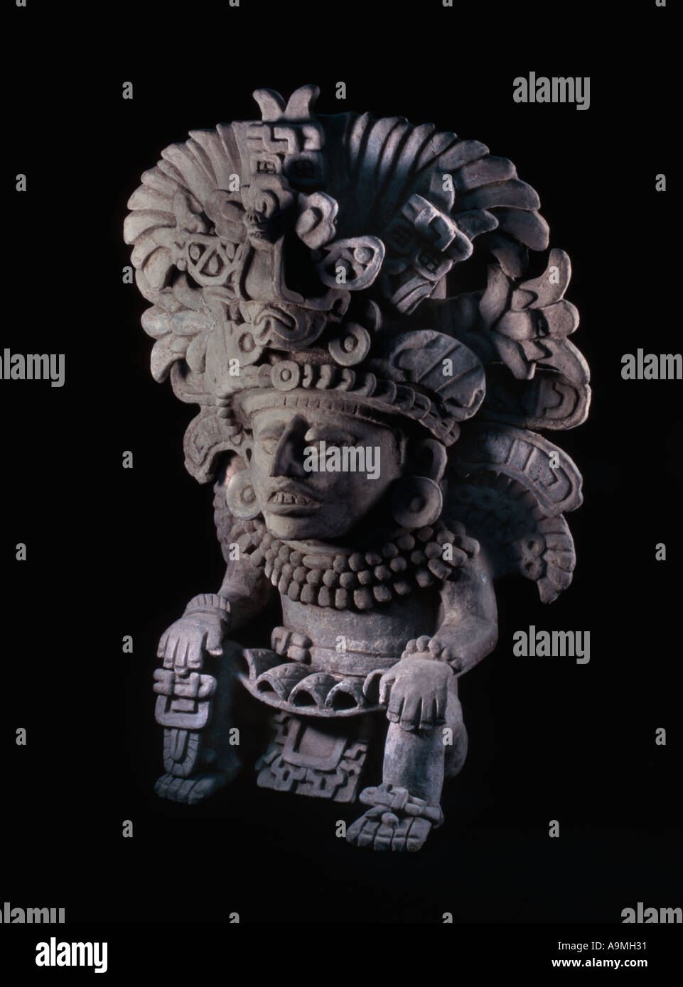 Messico Archeologia urna in ceramica dal Messico s Oaxaca Valley si trova spesso come gravi offerte in tombe costruite durante il classico per Foto Stock