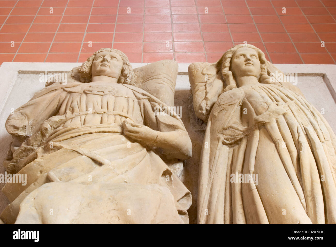 Chiesa Sankt Blasius in Frauenroth tomba di Otto von Bodenlauben e Beatrix von Courtenay Franconia Germania Foto Stock