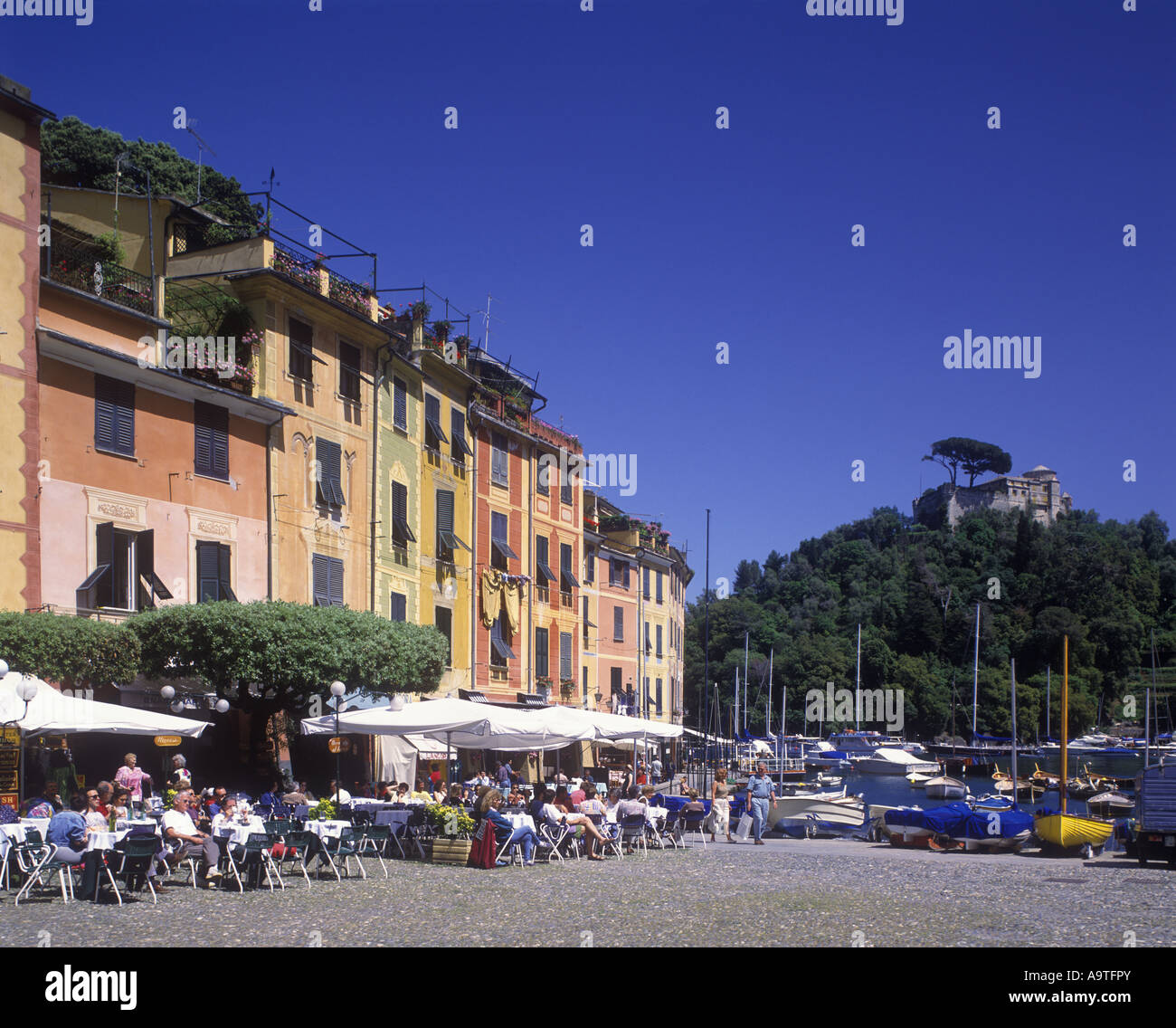 Caffè all'aperto Portofino Riviera Ligure in Italia Foto Stock