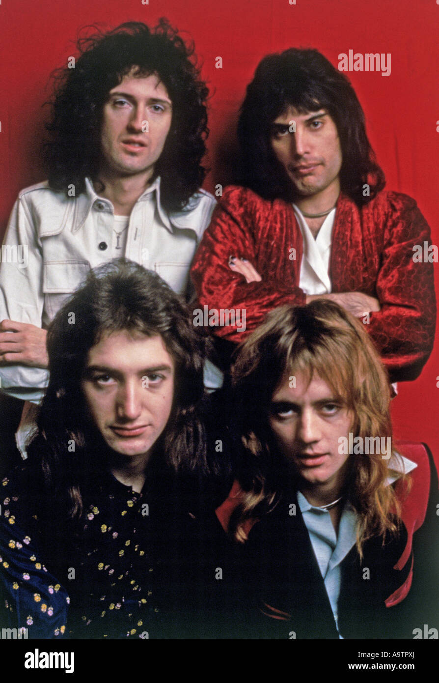 Regina - il gruppo britannico con da in alto a sinistra in senso orario: Brian May, Freddie Mercury Roger Taylor, Giovanni Diacono Foto Stock