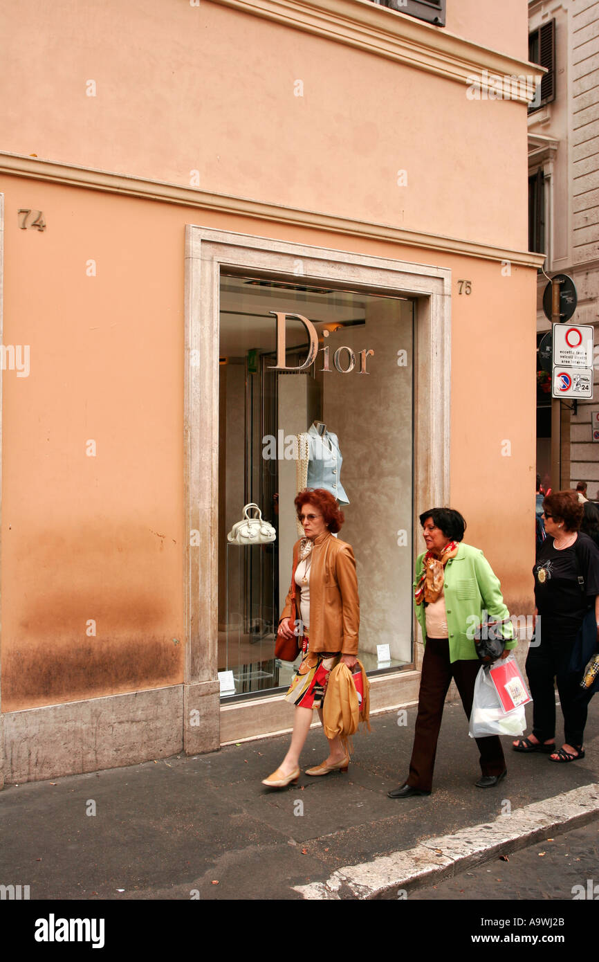 Negozio Christian Dior a Roma Italia Foto stock - Alamy