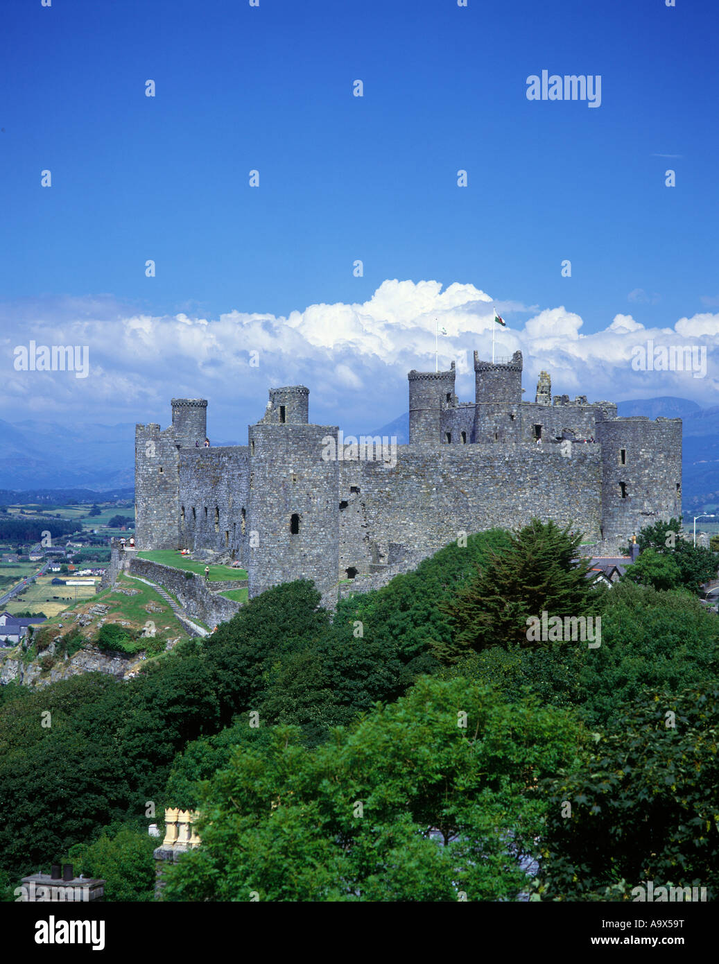 HARLECH CASTLE SNOWDONIA NATIONAL PARK GWYNEDD North Wales UK Foto Stock