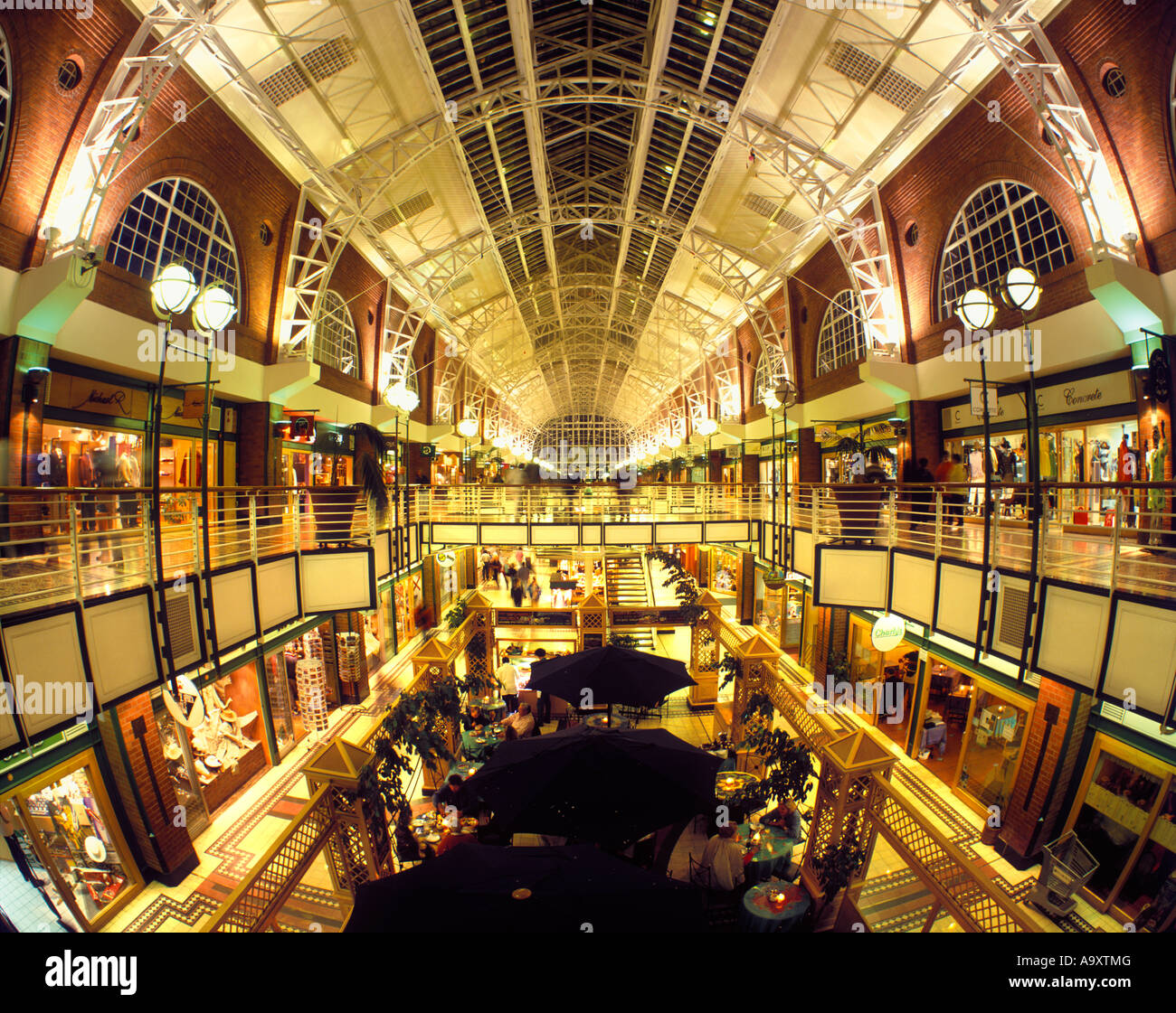 VICTORIA WHARF CENTRO COMMERCIALE VICTORIA ALFRED WATERFRONT Città del Capo SUD AFRICA Foto Stock